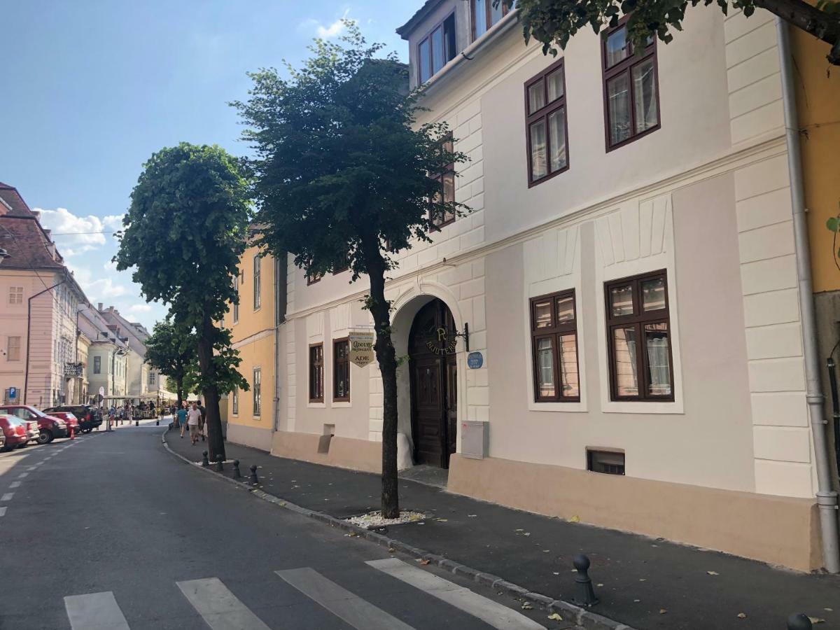 Gothic Central Sibiu Dış mekan fotoğraf